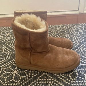 Kids Ugg Boots In Chestnut Brown